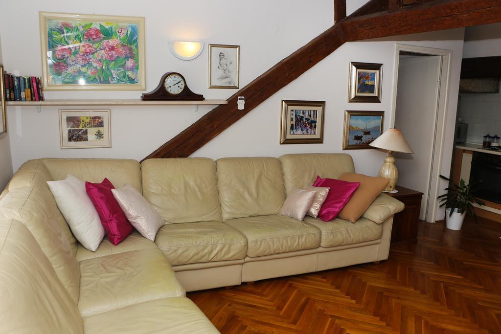 Princess Dora'S Apartment Ragusa Esterno foto